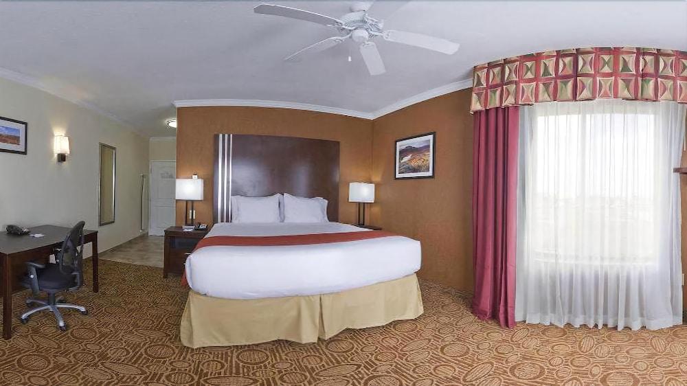 Holiday Inn Express Hotel And Suites Katy By Ihg Екстериор снимка